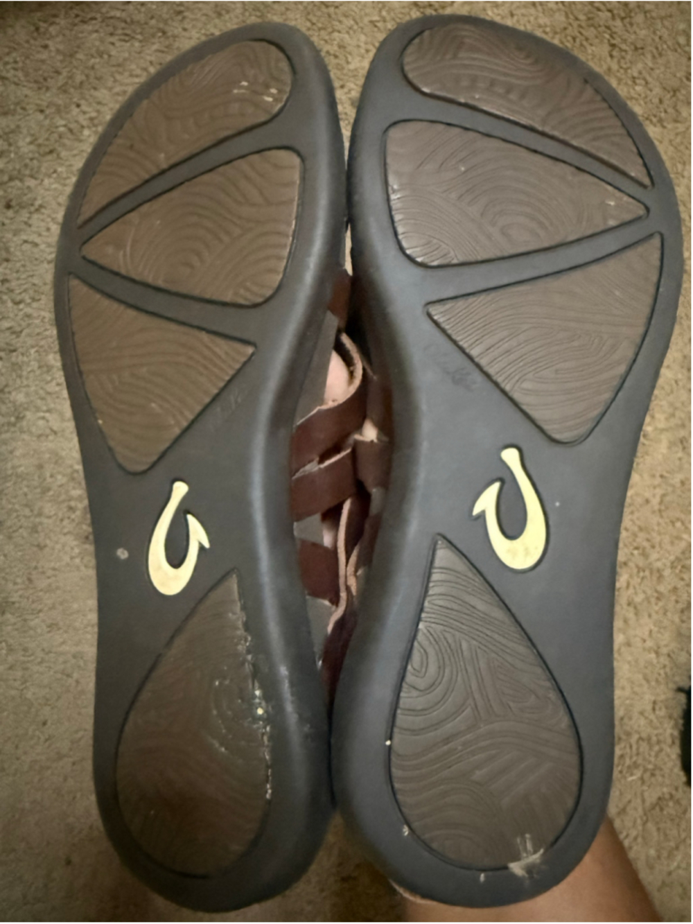 Women's OluKai Awe’ Awe’ Brown Leather Strappy Sandals - Picture 6 of 6